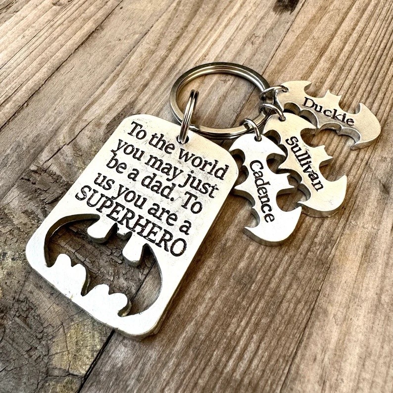 Personalized Hero Dad Keychain With Kids Name For Father's Day Gift