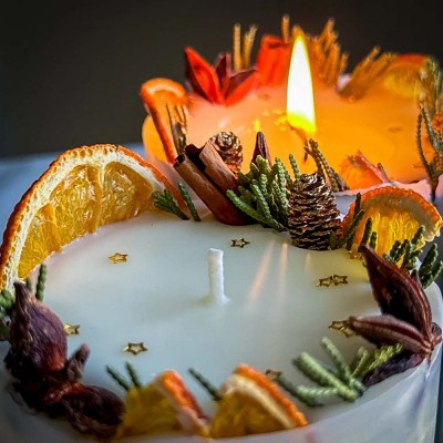Holiday and Christmas Candle Home Decor
